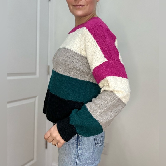 Multi Color Stripe pullover Sweater - Picture 5 of 9